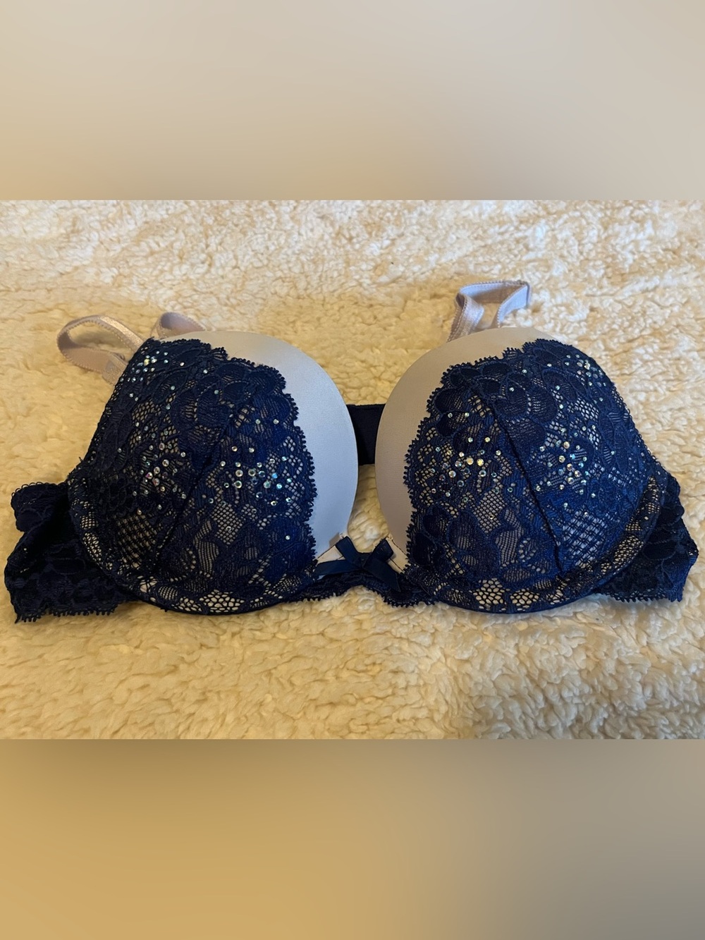 Victoria’s Secret Dream Angels Push-Up Bra 32B Navy Lace Rhinestone
